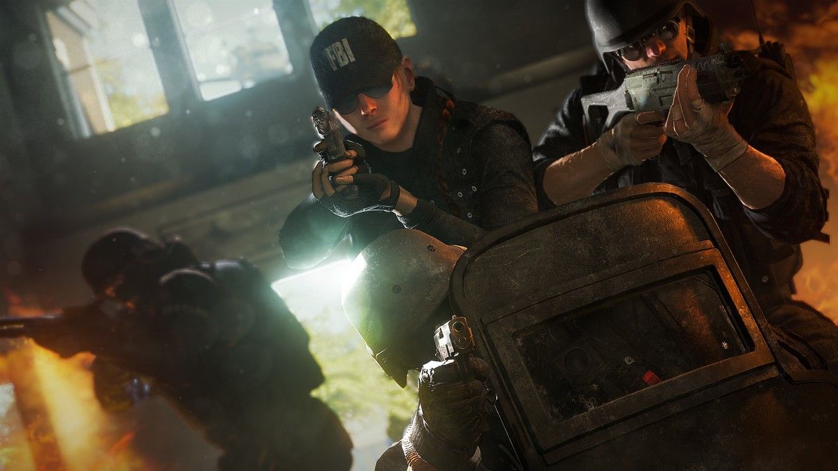 Ubisoft оставят стандартное издание Rainbow Six: Siege из-за жалоб игроков