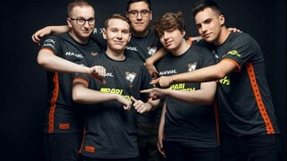 Команда «Virtus Pro» проиграла первый матч с молодыми звездами в составе