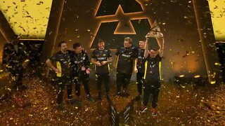 Команда NAVI  по CS:GO завоевала чемпионство на турнире BLAST Premier: World Final 2021